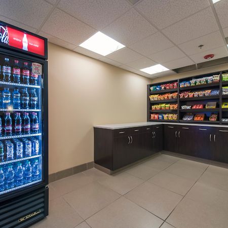 Holiday Inn Express & Suites Colorado Springs Central By Ihg Екстериор снимка
