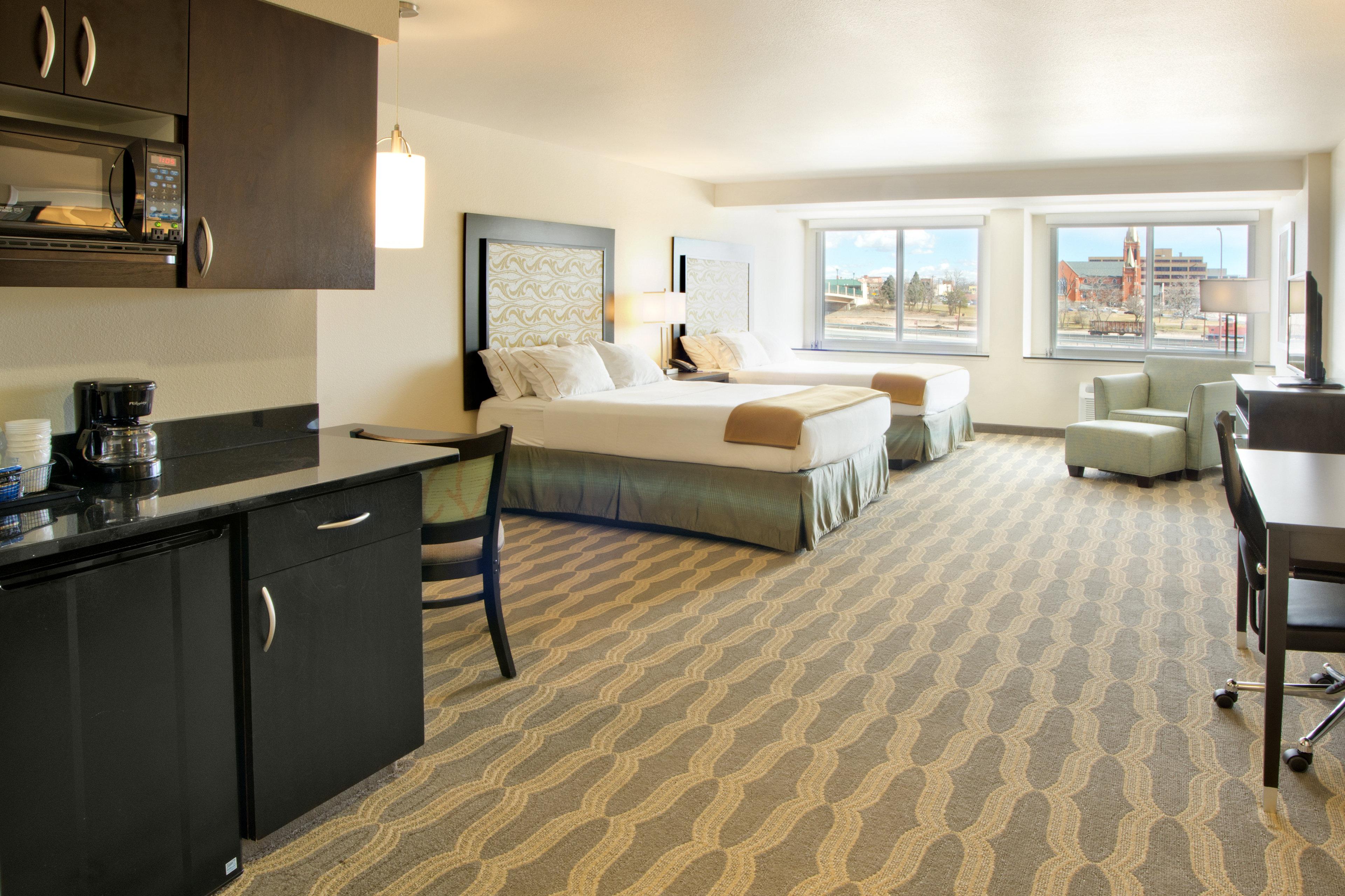 Holiday Inn Express & Suites Colorado Springs Central By Ihg Екстериор снимка