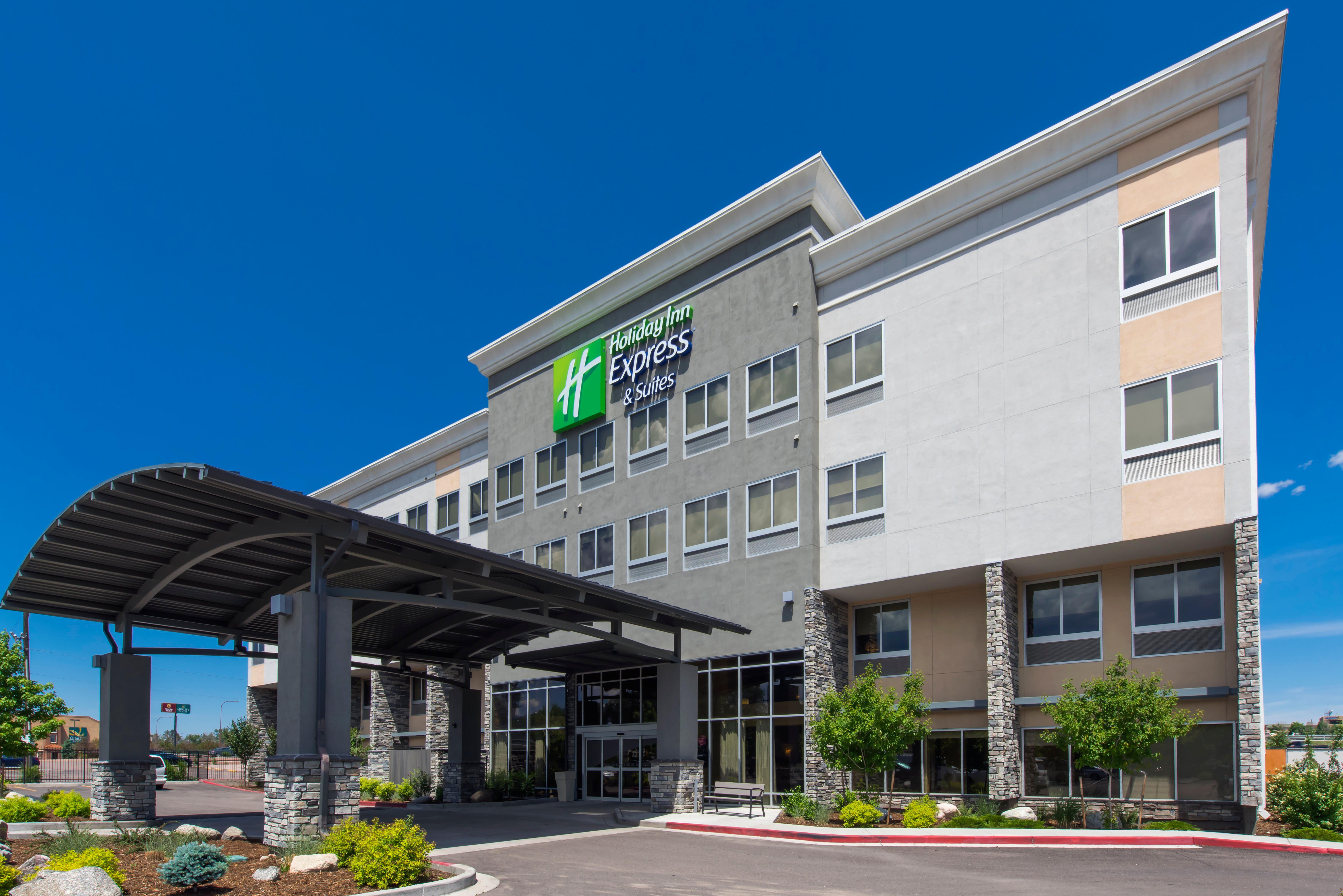Holiday Inn Express & Suites Colorado Springs Central By Ihg Екстериор снимка