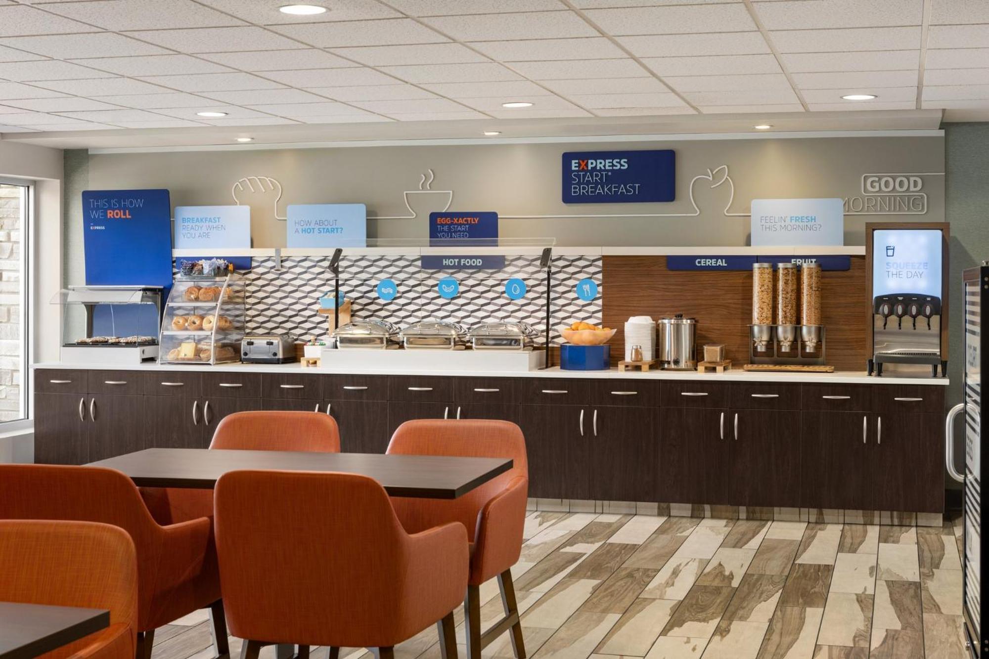 Holiday Inn Express & Suites Colorado Springs Central By Ihg Екстериор снимка